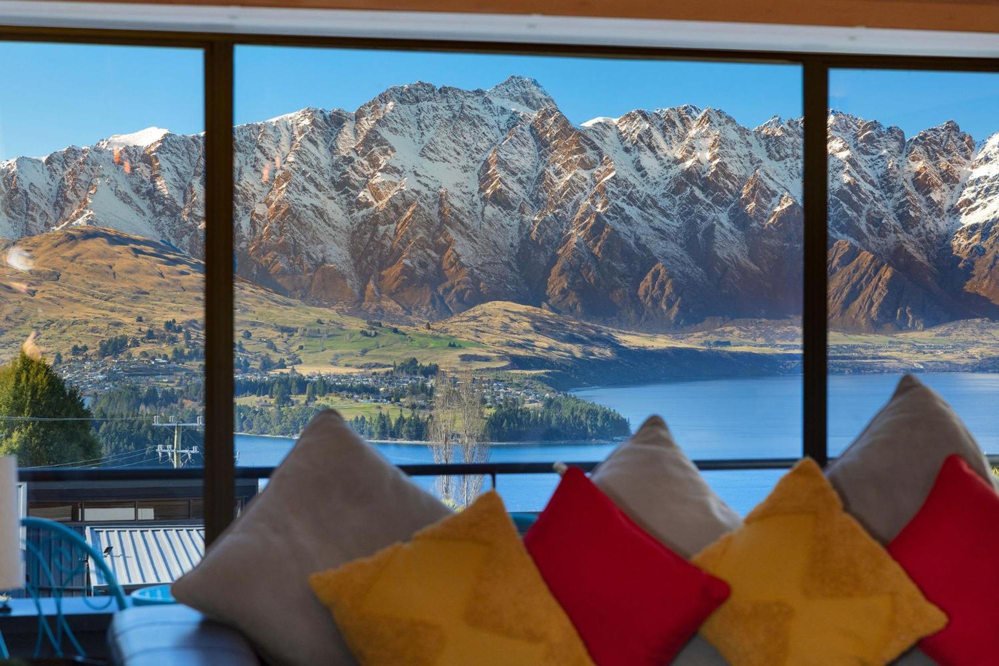 Distinctive Alpine Meadows Apartment Queenstown Room photo