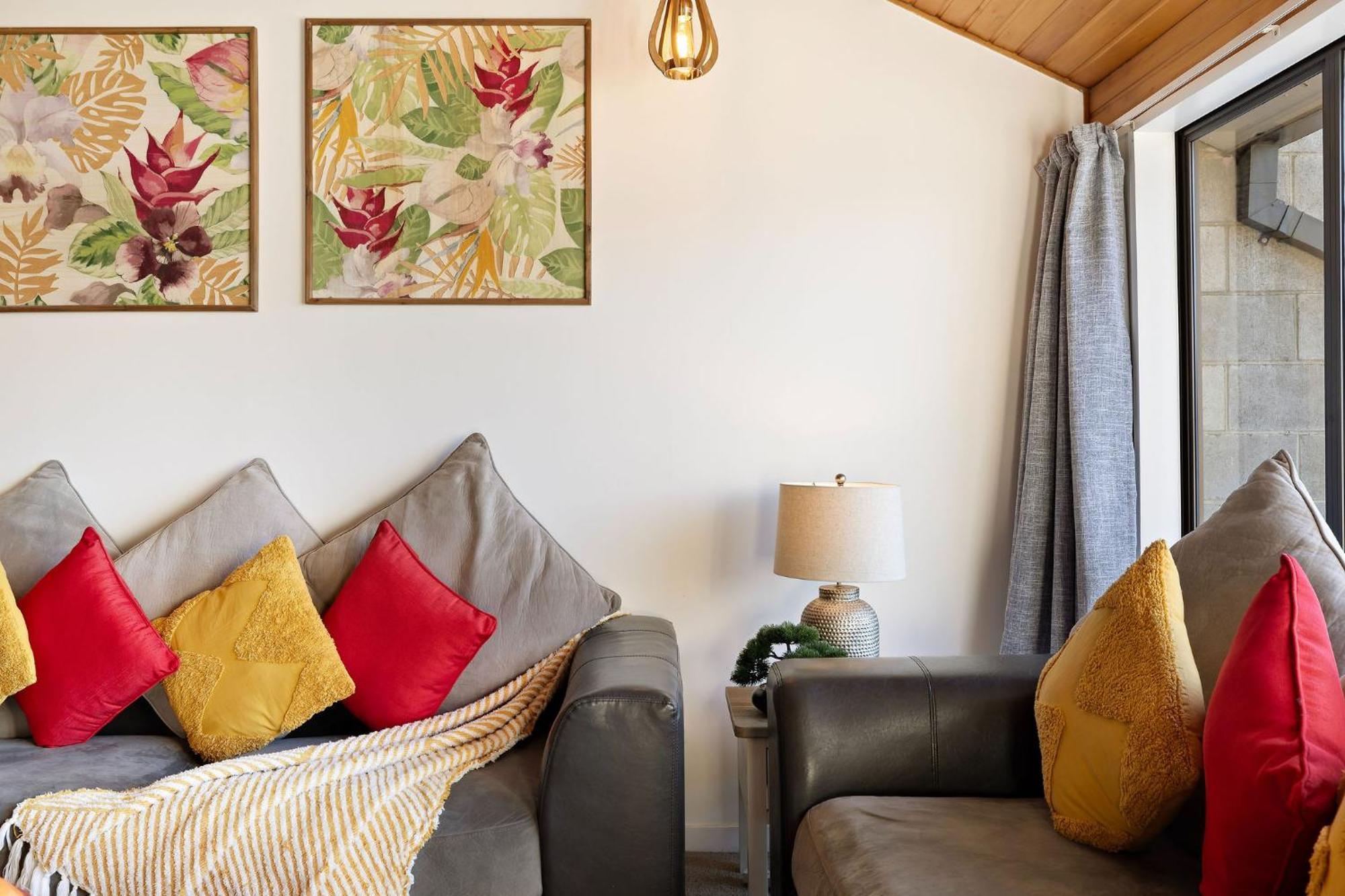 Distinctive Alpine Meadows Apartment Queenstown Room photo