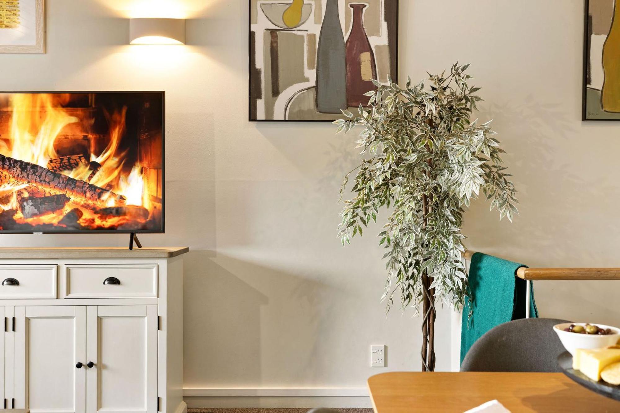 Distinctive Alpine Meadows Apartment Queenstown Room photo