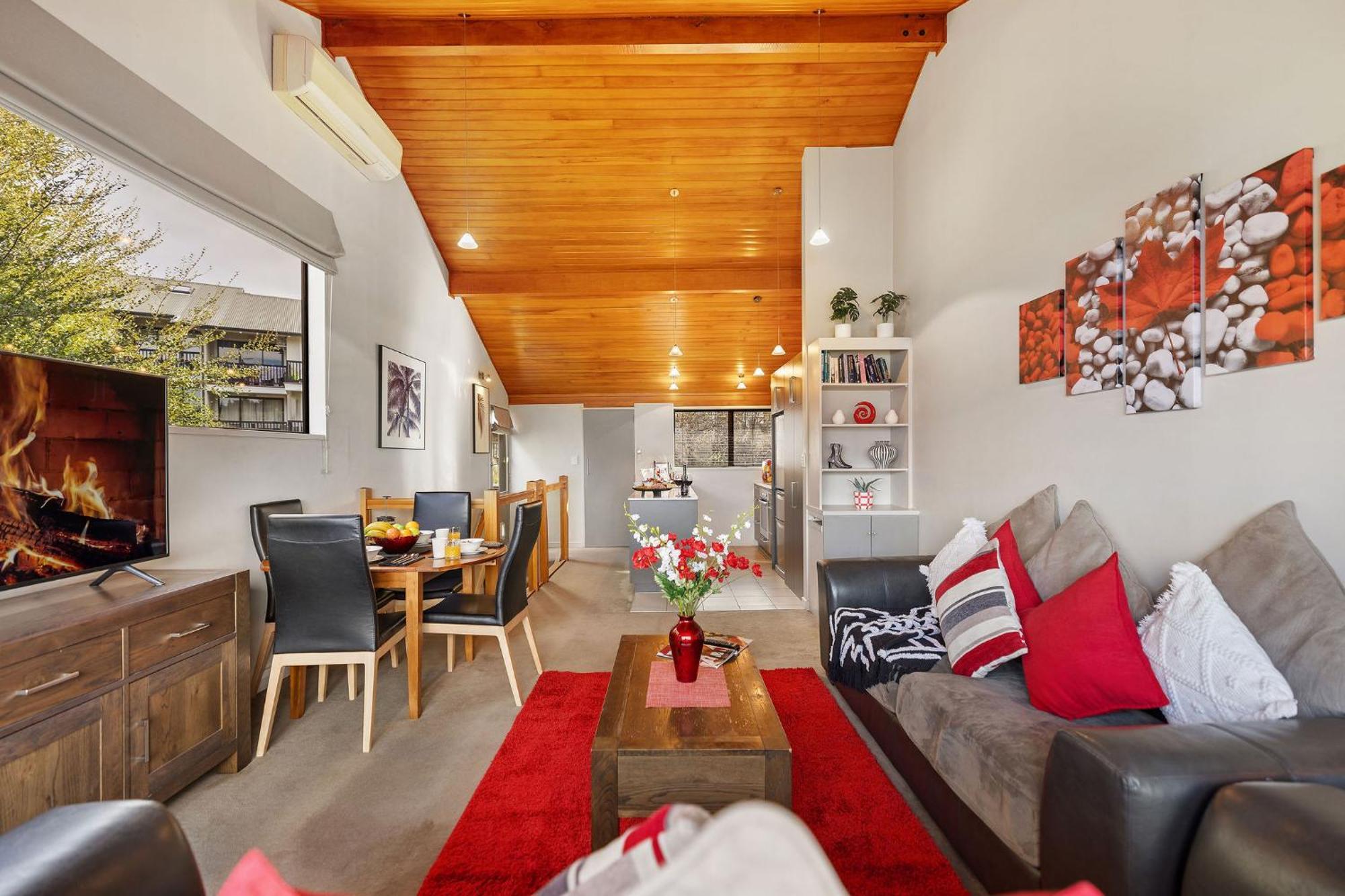 Distinctive Alpine Meadows Apartment Queenstown Room photo