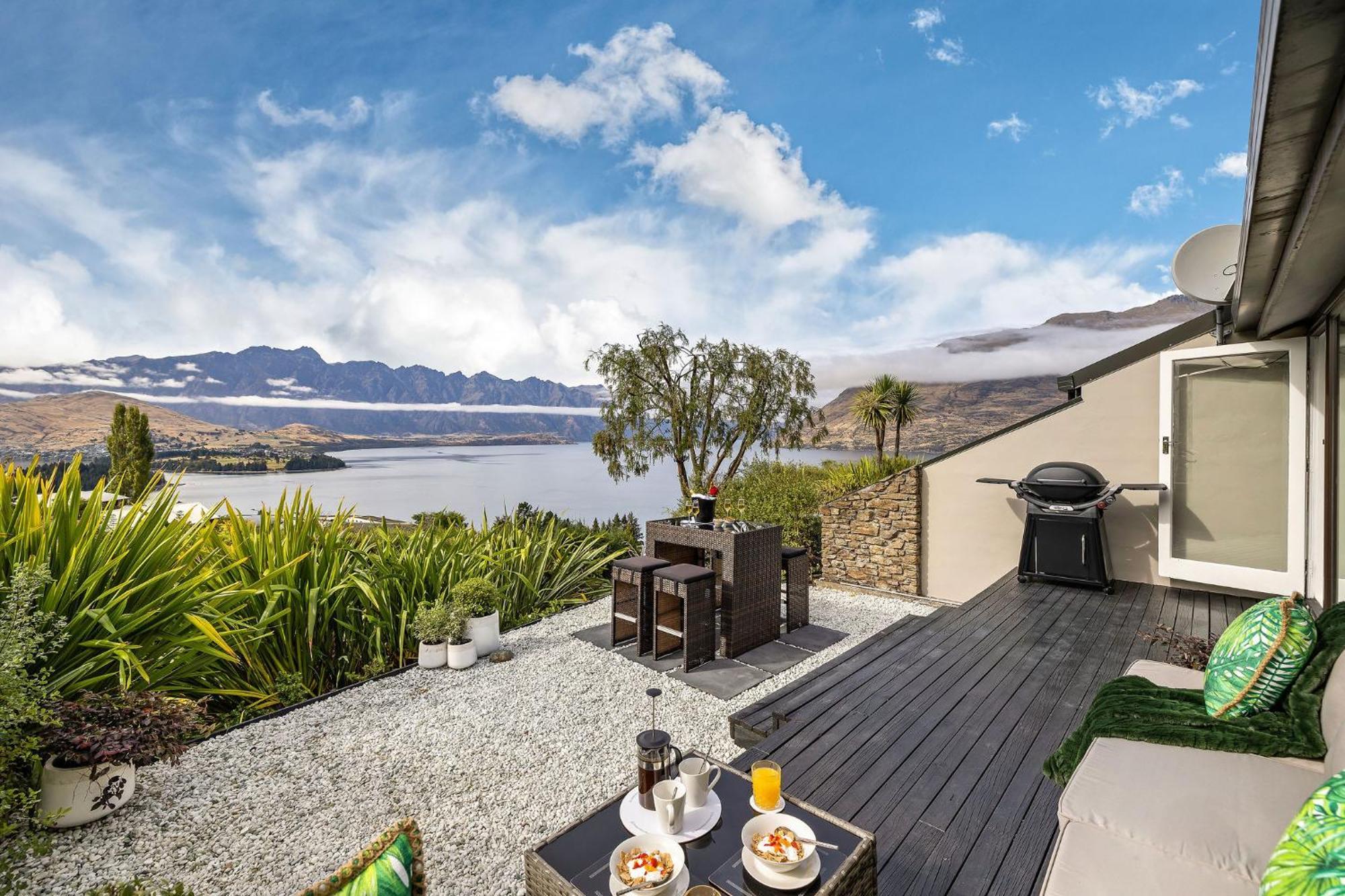 Distinctive Alpine Meadows Apartment Queenstown Exterior photo